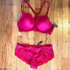 Adore Me | Leia Contour Bra & Panty Set | 36DD & M